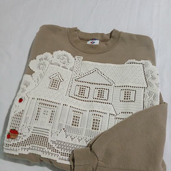 Jerzees Large Tan APPLE THEMED Sweatshirt Lace House Appliqué HANDMADE cot/poly - Picture 7 of 11